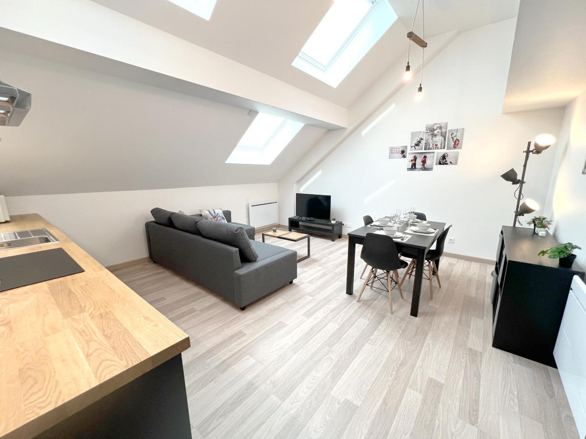 Coeur Des Moissons, Centre Ville Avec Parking Prive 랭스 외부 사진