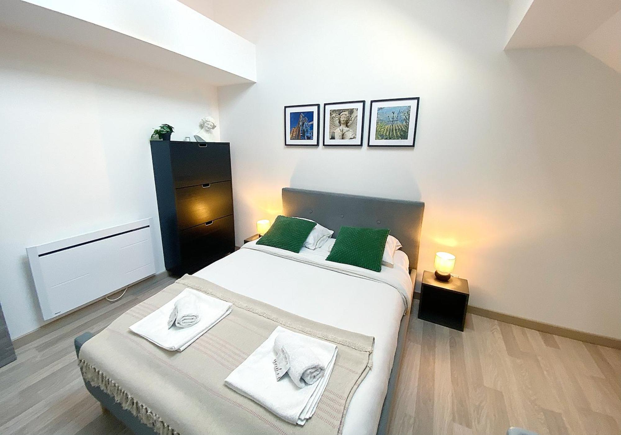 Coeur Des Moissons, Centre Ville Avec Parking Prive 랭스 외부 사진