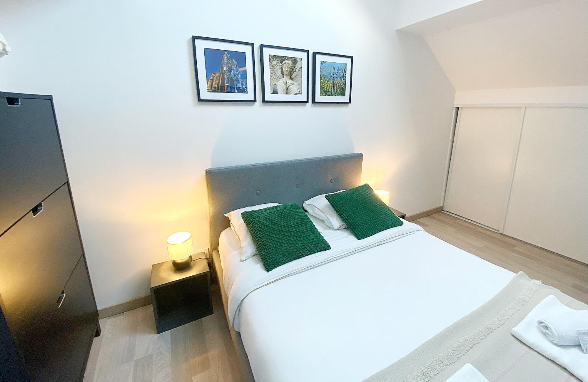 Coeur Des Moissons, Centre Ville Avec Parking Prive 랭스 외부 사진